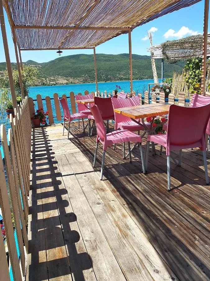 Erda Lakeside Guesthouse Lini