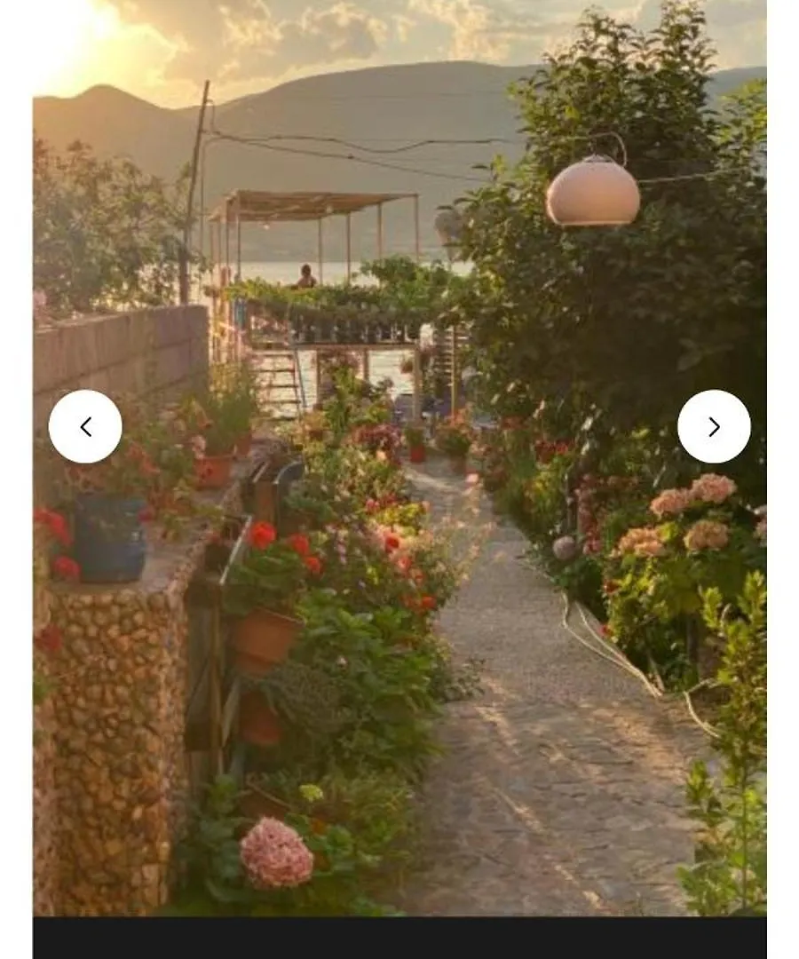 Erda Lakeside Guesthouse Lini Albanie